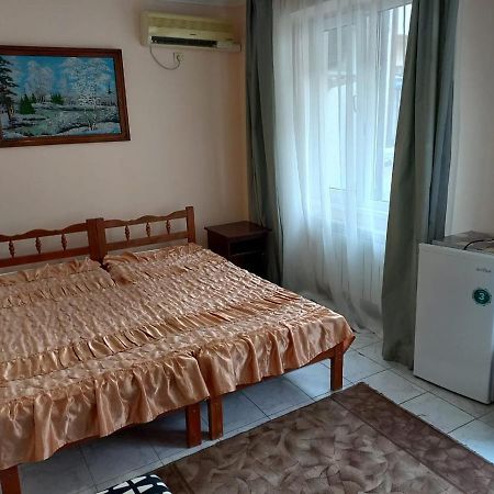 Guest House Mais Gelendzhik Ngoại thất bức ảnh