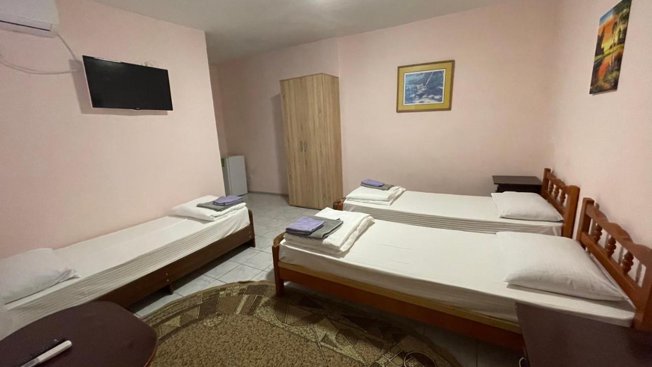 Guest House Mais Gelendzhik Ngoại thất bức ảnh