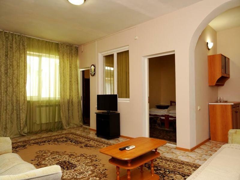 Guest House Mais Gelendzhik Ngoại thất bức ảnh