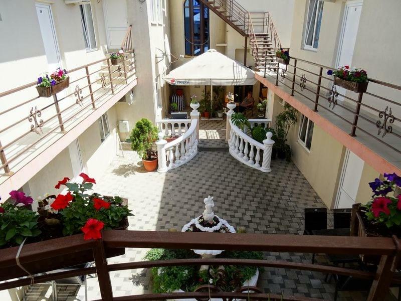 Guest House Mais Gelendzhik Ngoại thất bức ảnh