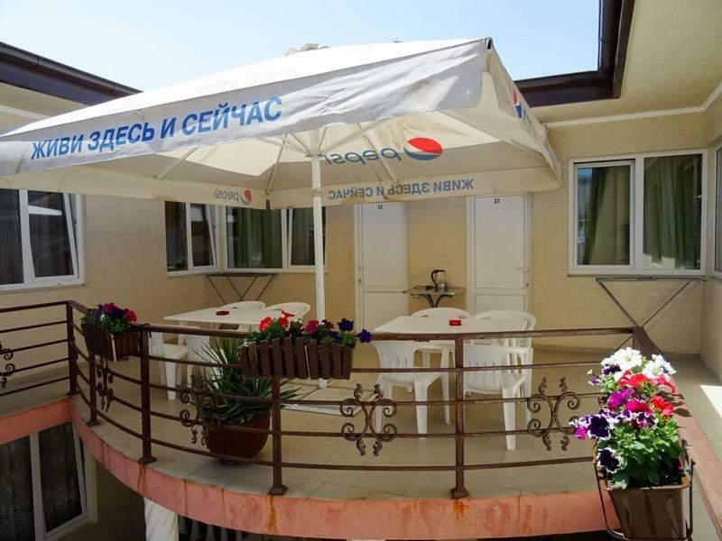 Guest House Mais Gelendzhik Ngoại thất bức ảnh